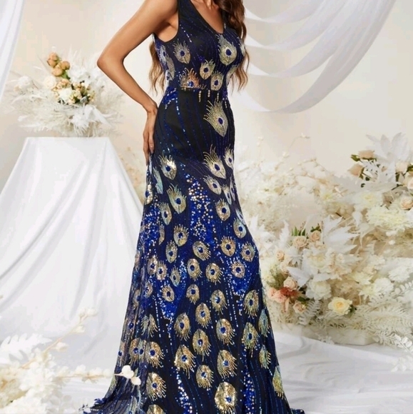 Peacock Design, party, , Sleeveless,  flared,  Sequined Maxi Dress… - Picture 5 of 16